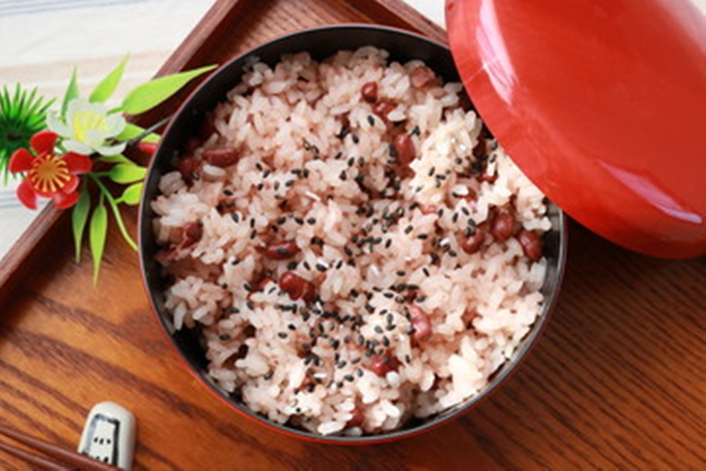 保存版！赤飯と相性抜群の冷凍おかずレシピ11選