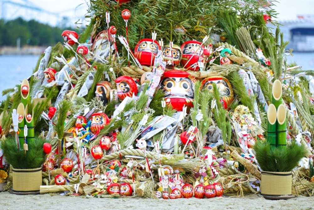 どんど焼きのお餅とお菓子！食べ物の楽しみ方徹底解析